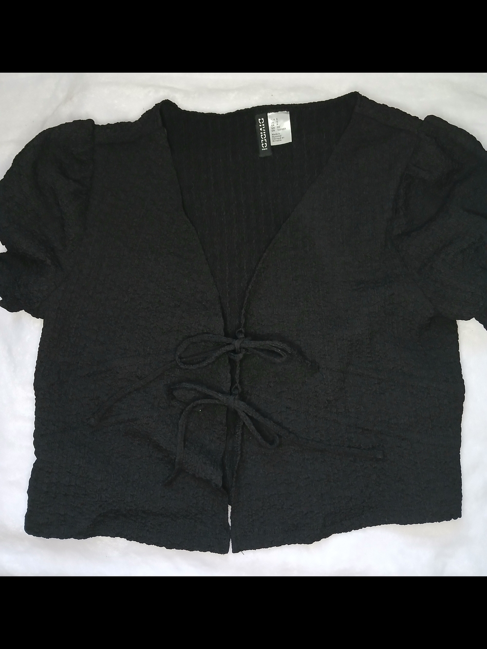H&M Black V-Neck Tie-Front Short Sleeve Sweater - Picture 1 of 3